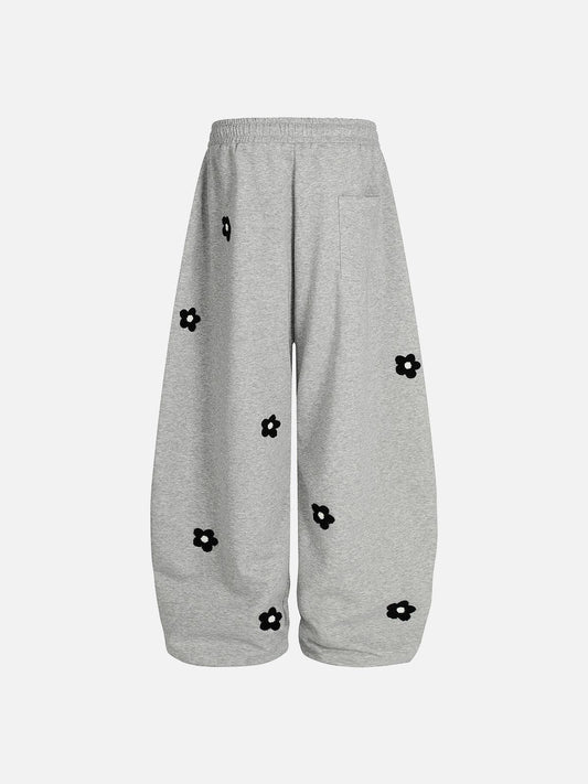 SELORA®™ Floral Embroidery Barrel Sweatpants