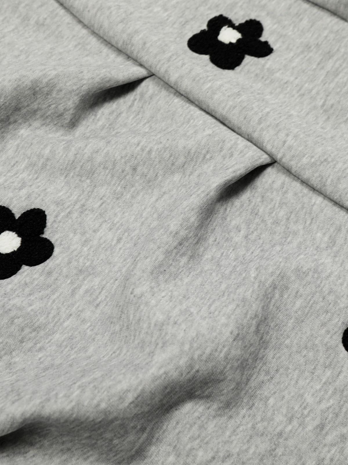 SELORA®™ Floral Embroidery Barrel Sweatpants