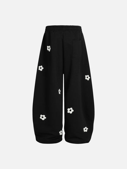SELORA®™ Floral Embroidery Barrel Sweatpants
