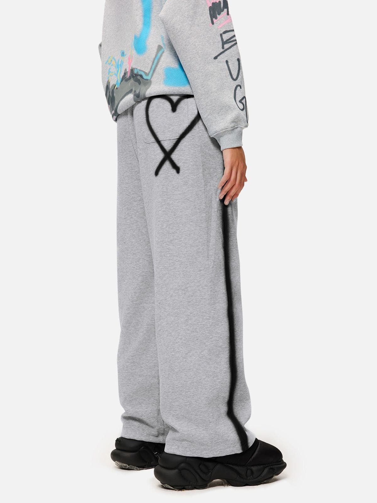 Selora Graffiti Heart Baggy Sweatpants