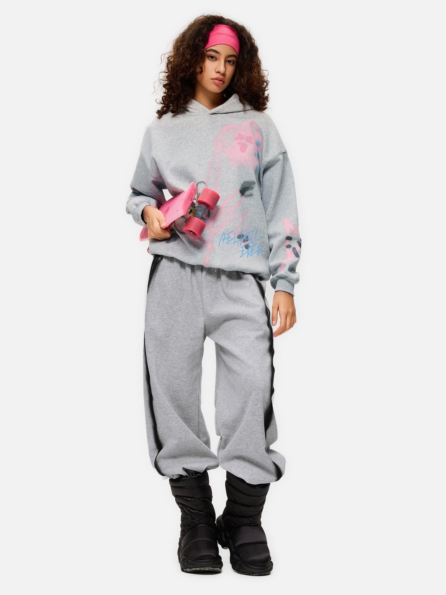 Selora Graffiti Heart Baggy Sweatpants
